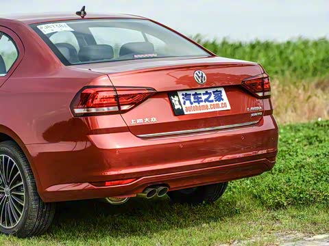 2015�� 230TSI DSG������