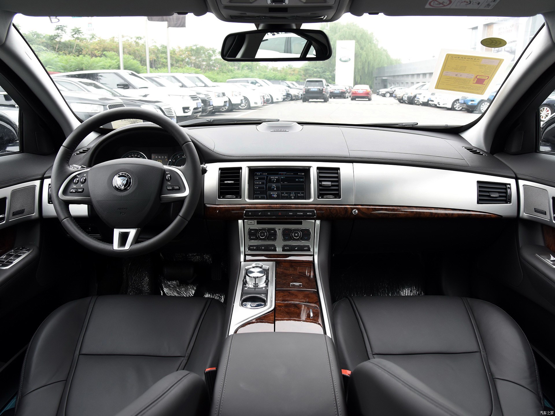 0t 80周年典藏豪华版 3073566图片_捷豹_汽车图库_汽车之家