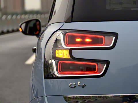 2015�� Grand 1.6T ������ 7��