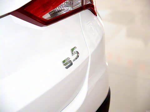 2015�� 1.6L �ֶ����ܺ�����