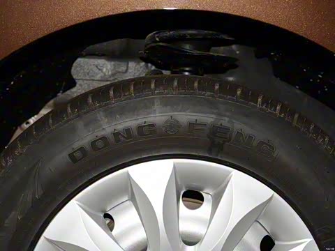 2015�� 1.5L �ֶ���׼��