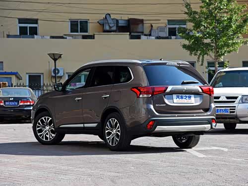 【欧蓝德(进口) 2016款】三菱_欧蓝德(进口) 2016款报价_图片_汽车之