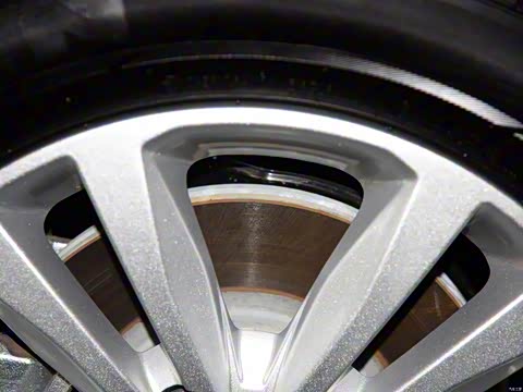 2015�� 1.6L �Զ������´���