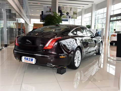 2015 XJL 3.0 SC 80ذ