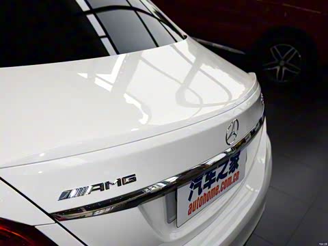 2015�� AMG C 63 S