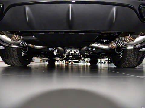 2015�� AMG C 63 S