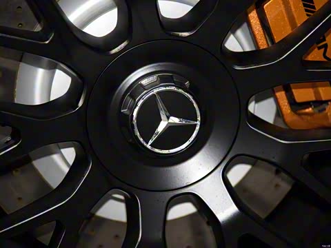 2015�� AMG C 63 S