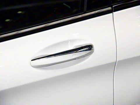 2015�� AMG C 63 S