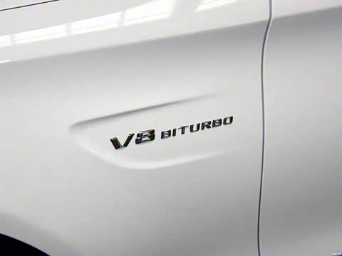 2015�� AMG C 63 S