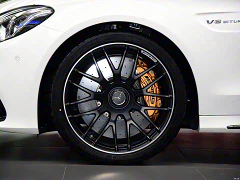 2015�� AMG C 63 S