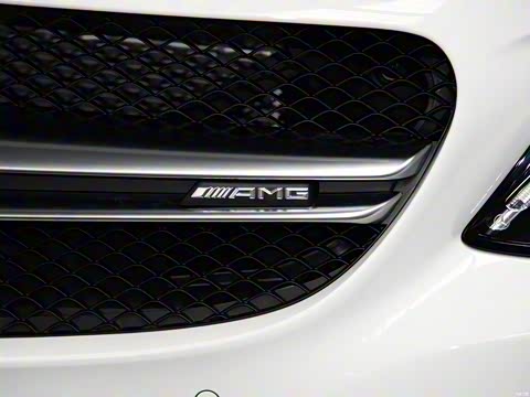 2015�� AMG C 63 S