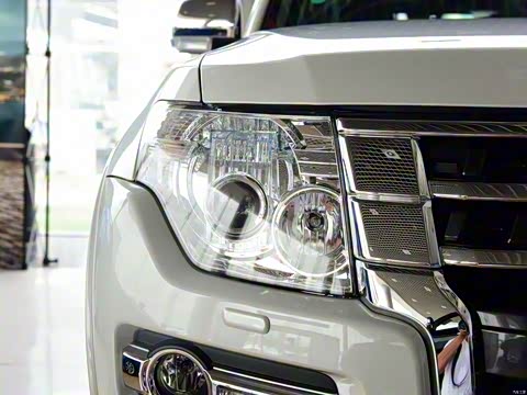 2016�� 3.0L �Զ����� ��V