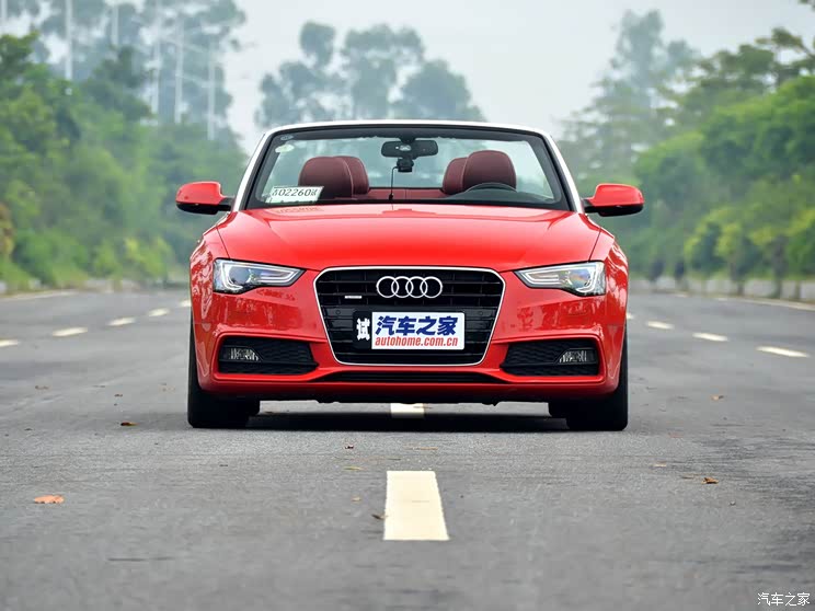 沐浴阳光与享受驾驶乐趣试奥迪a5敞篷