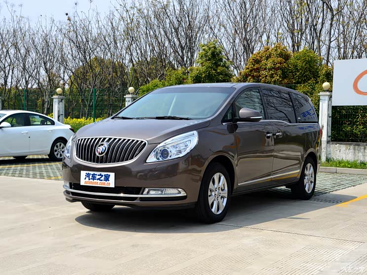 别克gl8 2014款 3.0l xt豪华商务旗舰版