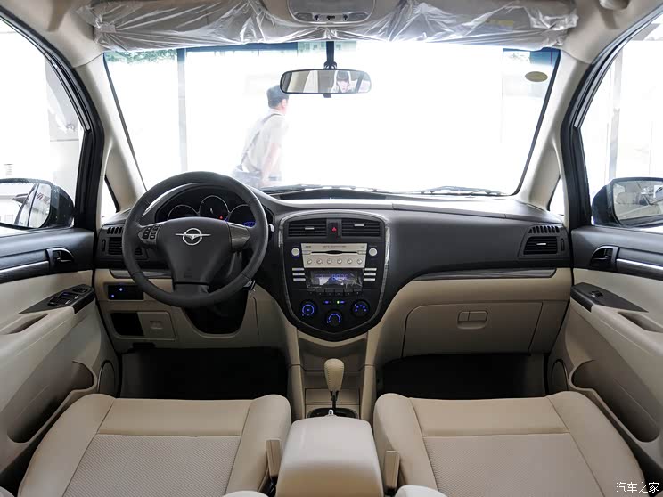 海马汽车 普力马 2014款 1.6l 自动7座乐享版