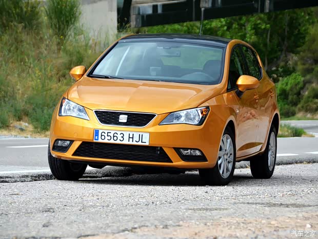 询价 少量现车 西雅特伊比飒1.4t车型优惠88折,现金直降2.2万