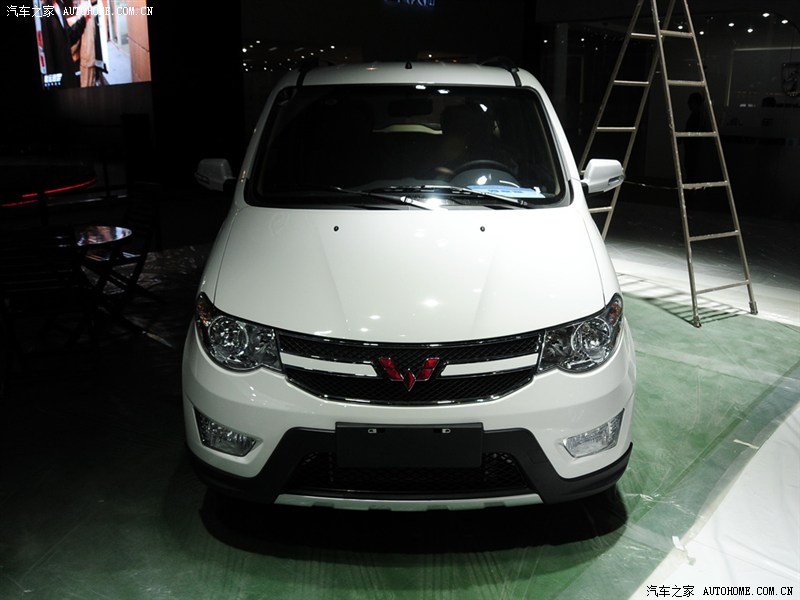 【图】上汽通用五菱 五菱宏光 2013广州车展_252525_汽车之家