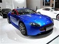 ��˹�١����� V8 Vantage