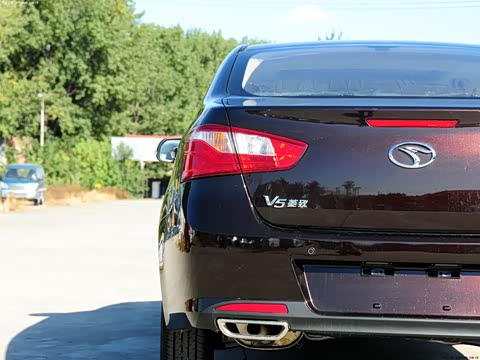 2012�� 1.5L �ֶ�������