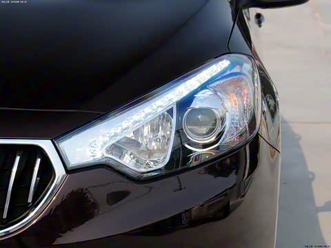 2013�� 1.6L �Զ�Premium