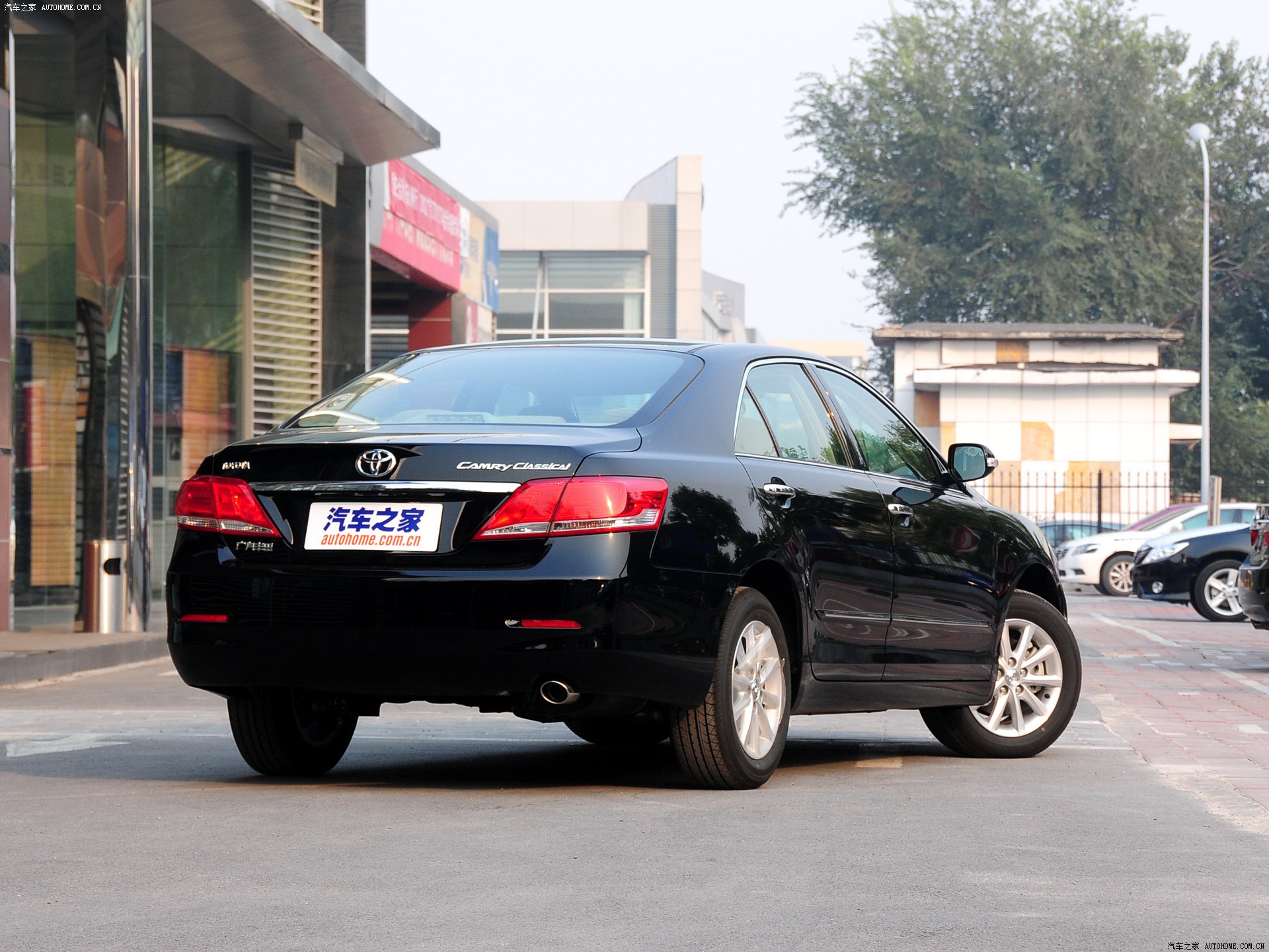 凯美瑞 2012款 200e 经典精英版 1695261高清图片_丰田_汽车图库_汽车