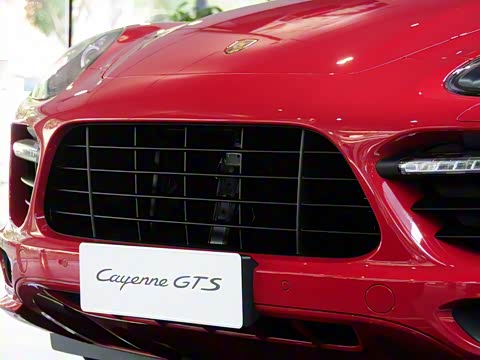 2012�� Cayenne GTS 4.8L