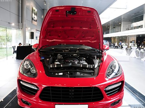 2012 Cayenne GTS 4.8L