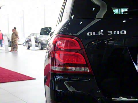 2013�� GLK 300 4MATIC ʱ����