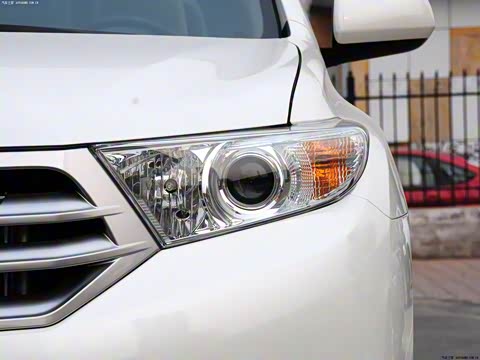 2012�� 2.7L ����5����Ӣ��