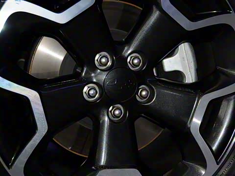 2012�� 2.0i ����������