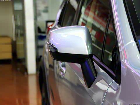 2012�� 2.0i ����������