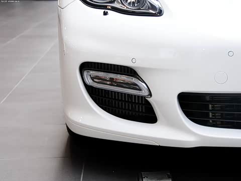 2010�� Panamera Turbo 4.8T