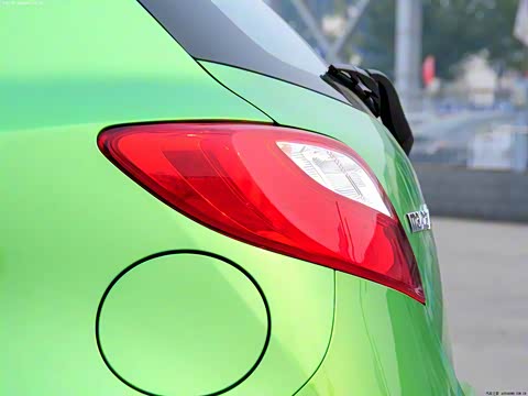 2012�� �����Ŷ� 1.5L �Զ���ֵ��