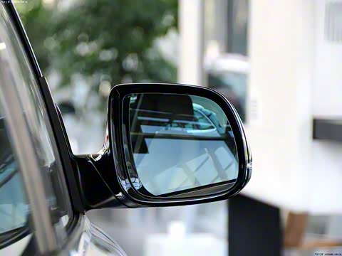 2013�� 35 TFSI ��ȡ��