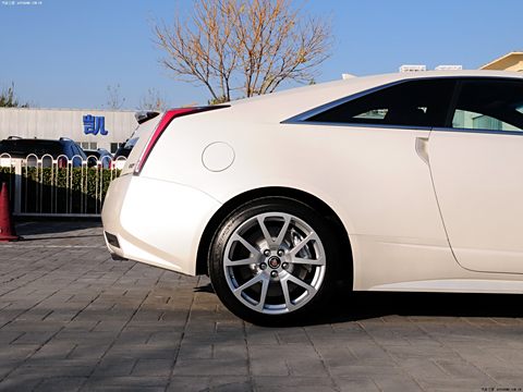 2012 6.2L CTS-V COUPE