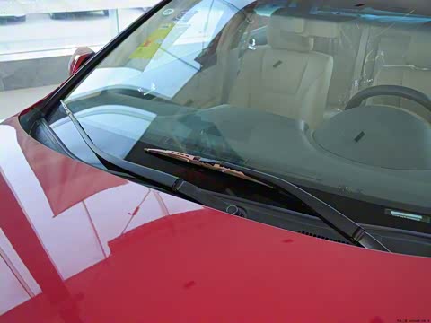 2012�� 2.0L �ֶ������