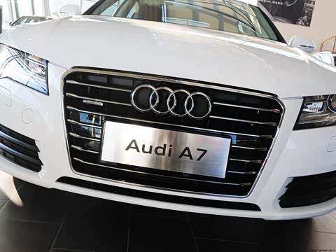 2013�� 35 FSI quattro��ȡ��