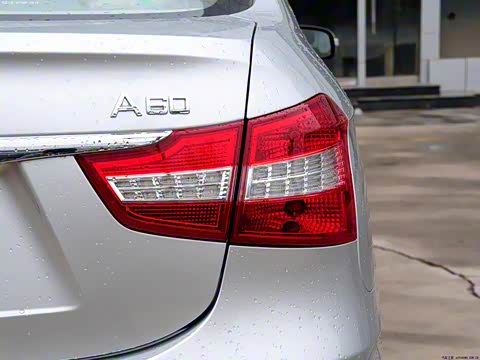 2012�� 1.6L �ֶ�������