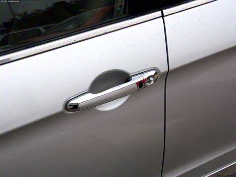 2012�� 1.6L �ֶ�������