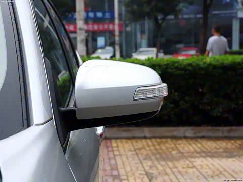 2012�� 1.6L �ֶ�������