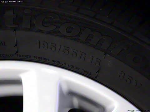 2013�� 1.5L �ֶ��콢��