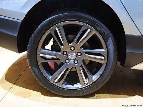 2014�� Cross Country T5 AWD �����