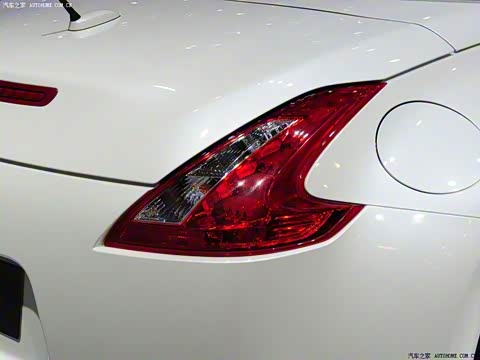 2013�� 3.7L Roadster