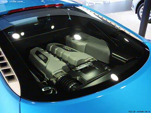 2013�� 5.2 FSI quattro �й�ר����