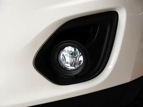 2013�� 1.6L �ֶ�������׼��