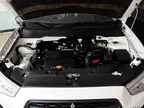 2013�� 1.6L �ֶ�������׼��