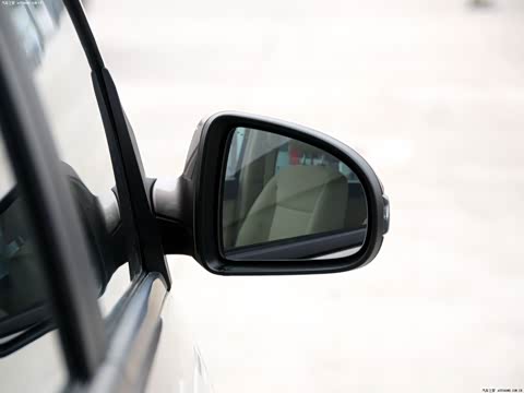 2013�� 1.5L �Զ�3G��