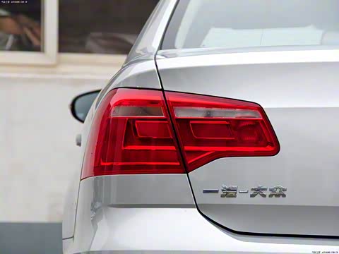 2013�� 1.6L �ֶ�������