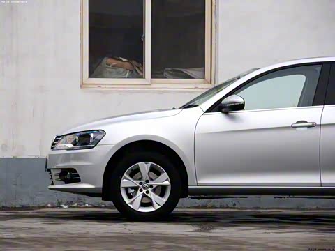 2013�� 1.6L �ֶ�������