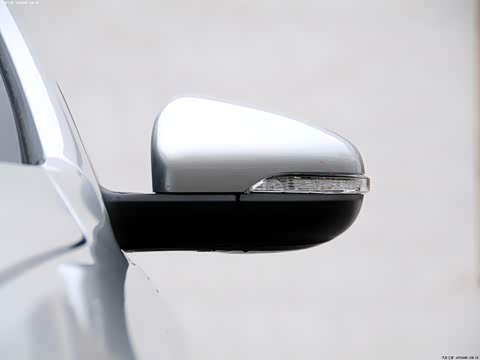 2013�� 1.6L �ֶ�������